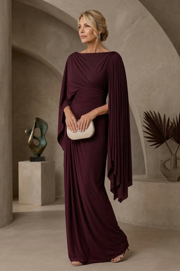 Almudena™ | Vestido Largo Plisado con Manga Capa